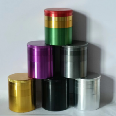 Flat metal herb grinder 2038