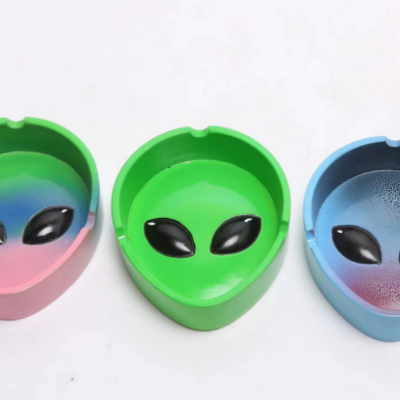 Resin ashtray P6253