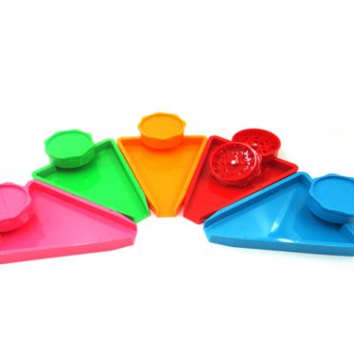 Triangular plastic smoke tray M-SJP